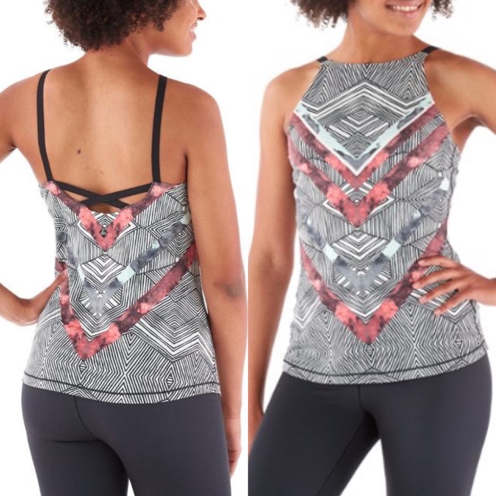 Prana emaley yoga tank top w shelf bra
